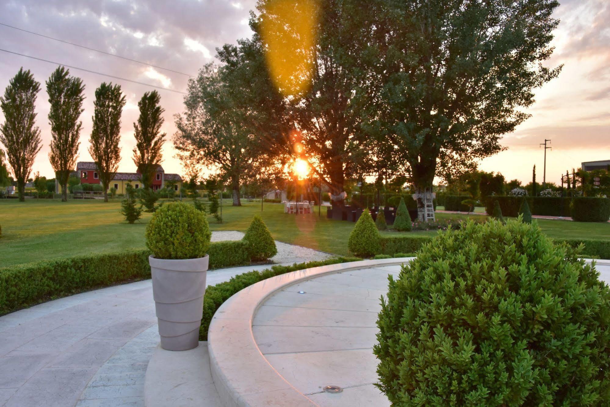 Agriturismo Fondo San Benedetto Correzzola Exterior photo